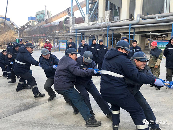 公司舉辦“愛我中華，慶祝新中國70周年”職工拔河、趣味運(yùn)動聯(lián)誼賽——剪影